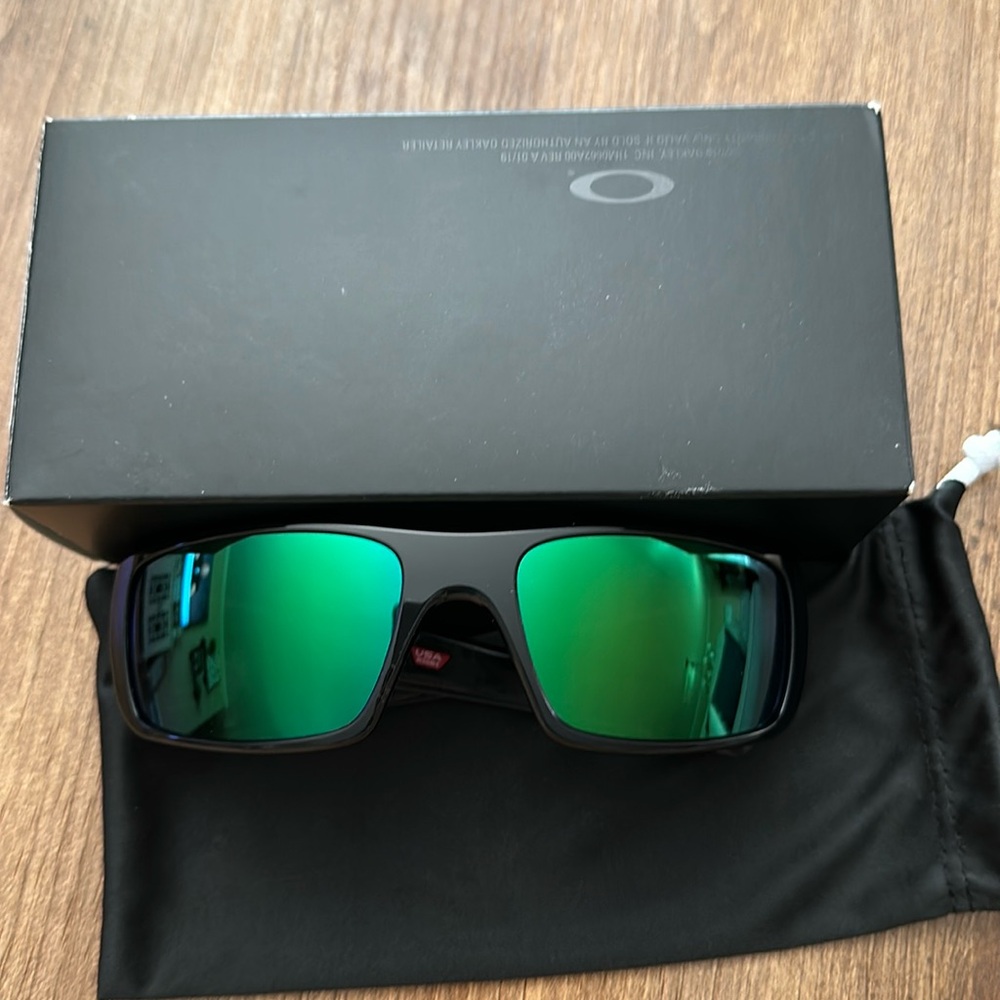 Brand New Never Worn Oakley Sunglasses